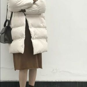 Cream winter puffer Korean fashion. Fits smaller then a large